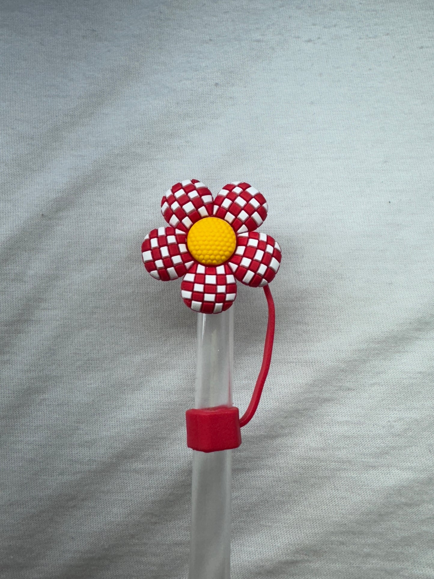 Red checkered flower straw topper